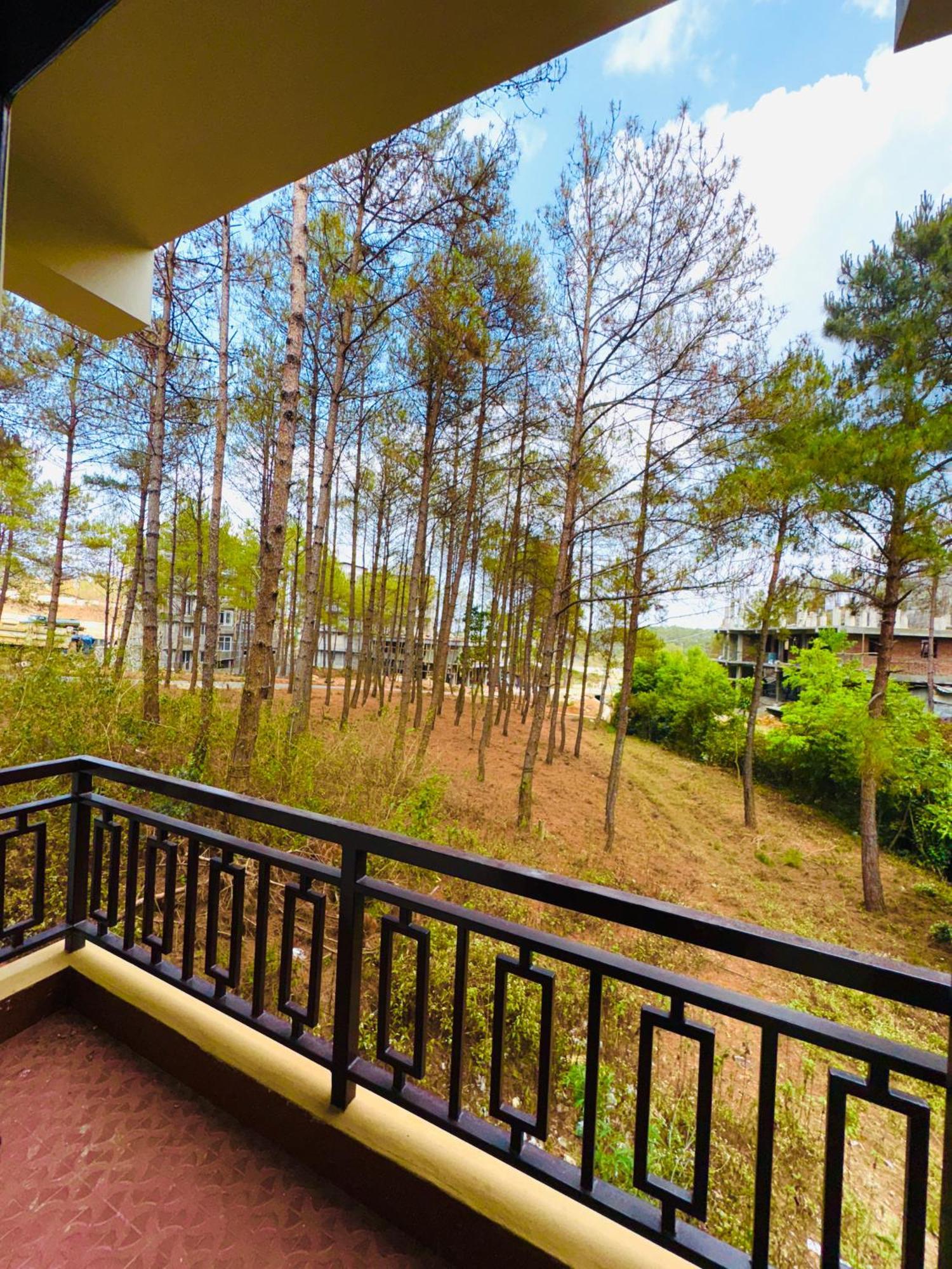 Xtsy Travellers Hostel Shillong Buitenkant foto