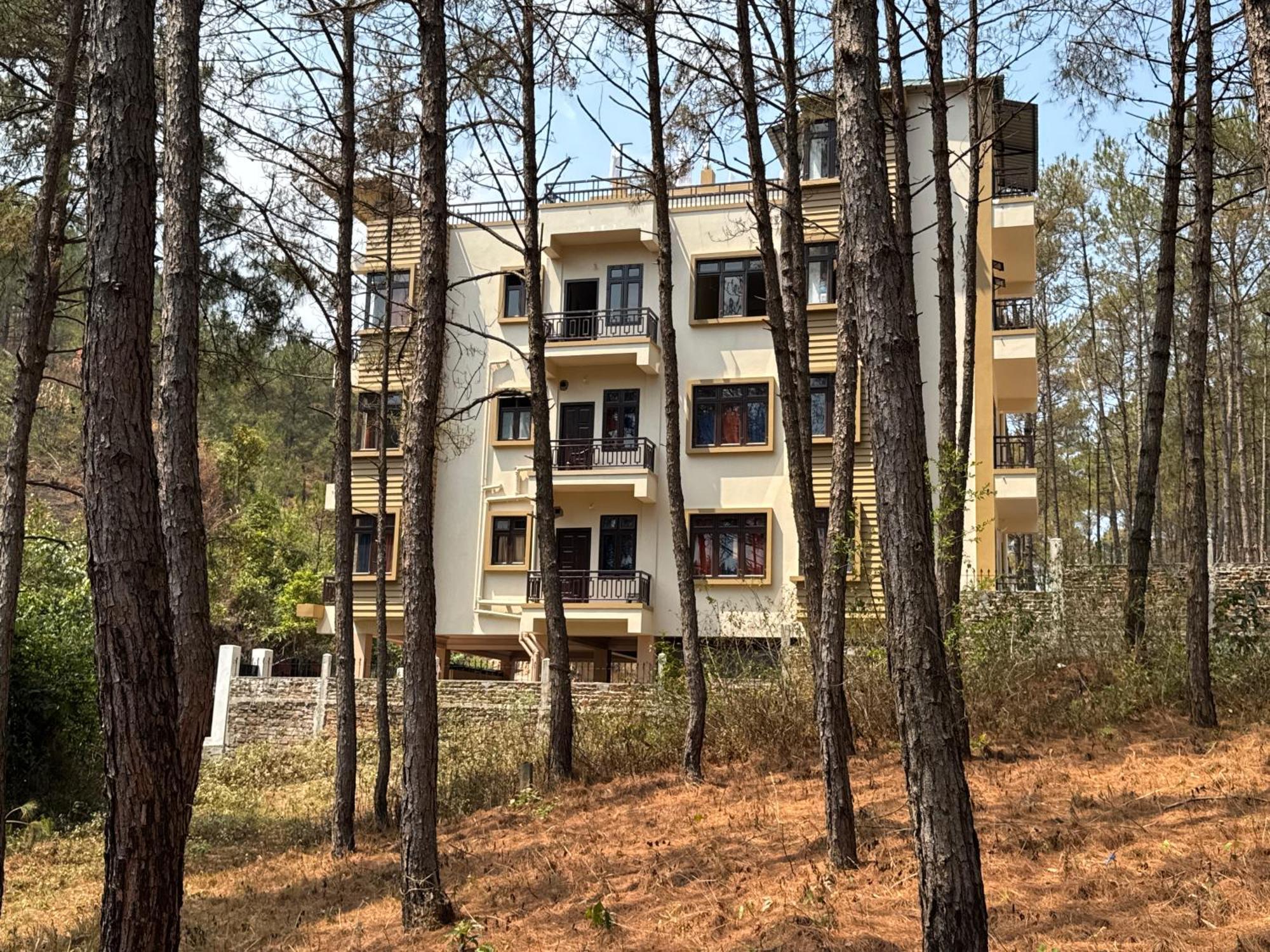 Xtsy Travellers Hostel Shillong Buitenkant foto