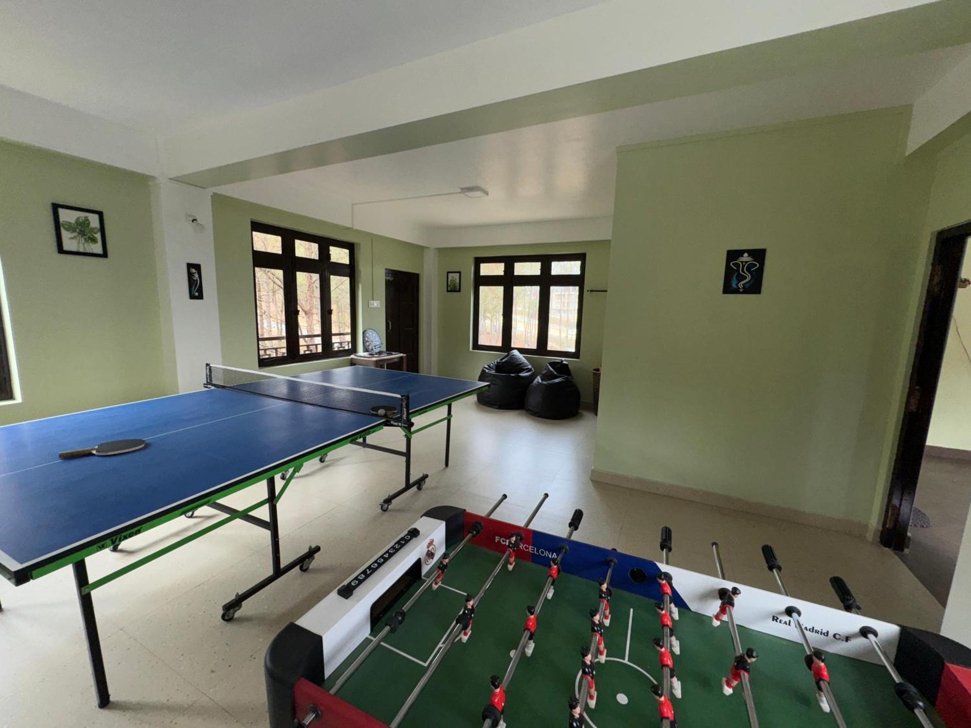 Xtsy Travellers Hostel Shillong Buitenkant foto